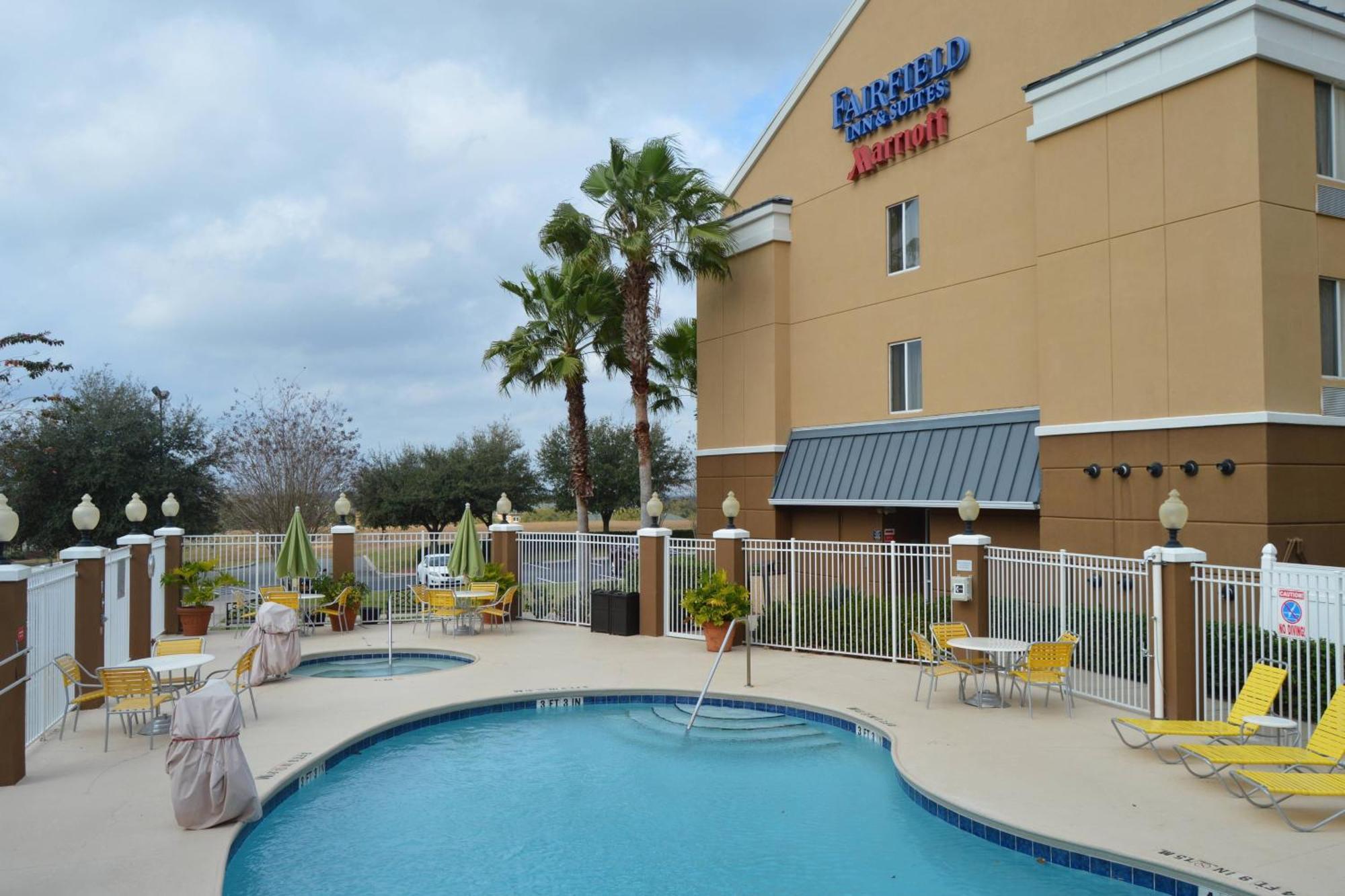 Fairfield Inn & Suites By Marriott Clermont Luaran gambar